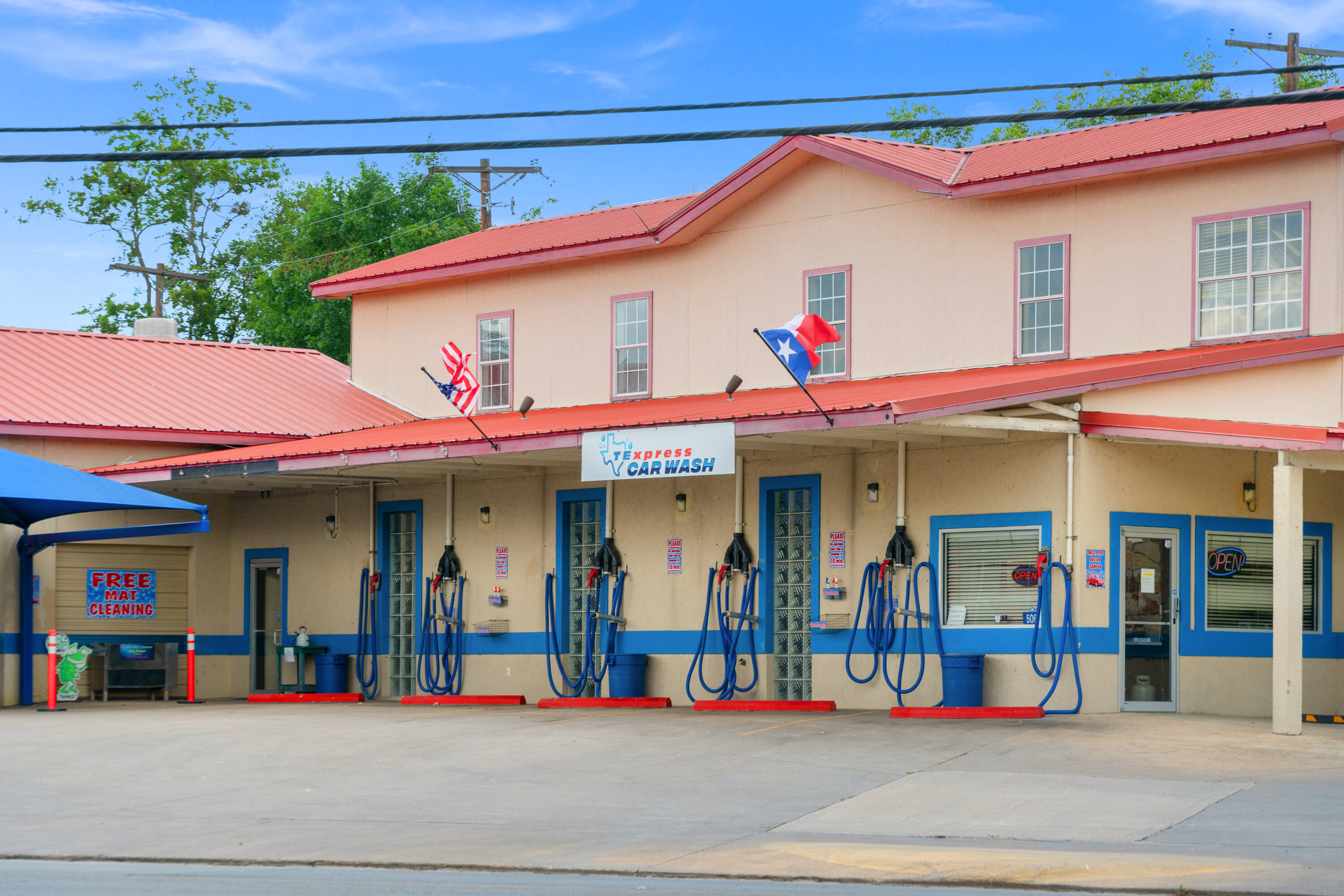Commercial Property for Sale in Kerrville Texas 78028